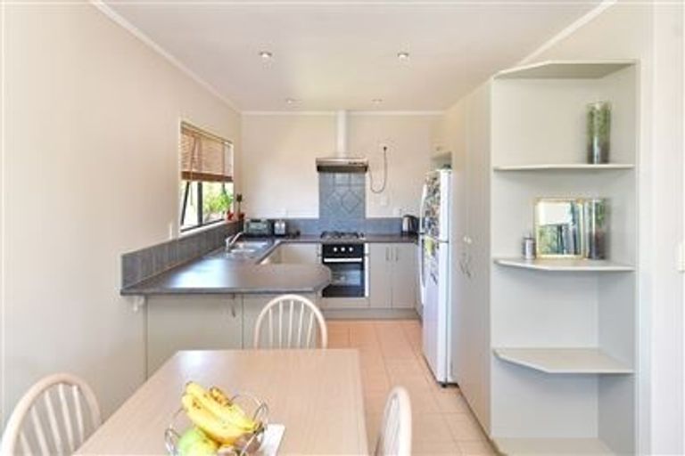 Photo of property in 165b Hibiscus Coast Highway, Red Beach, 0932