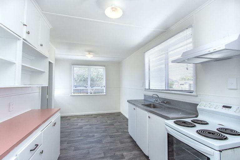 Photo of property in 28 Meadowbank Crescent, Fordlands, Rotorua, 3015