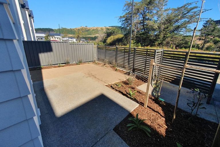 Photo of property in 30 Pateke Drive, Kenepuru, Porirua, 5022
