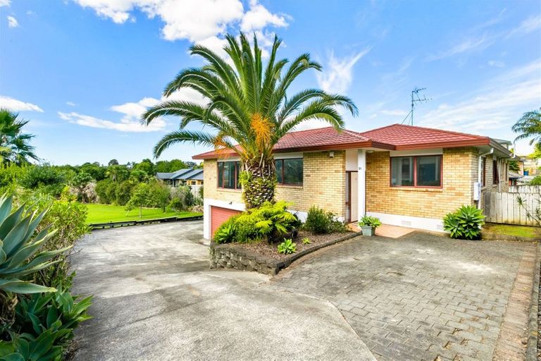 Photo of property in 21 Basra Drive, Henderson, Auckland, 0612