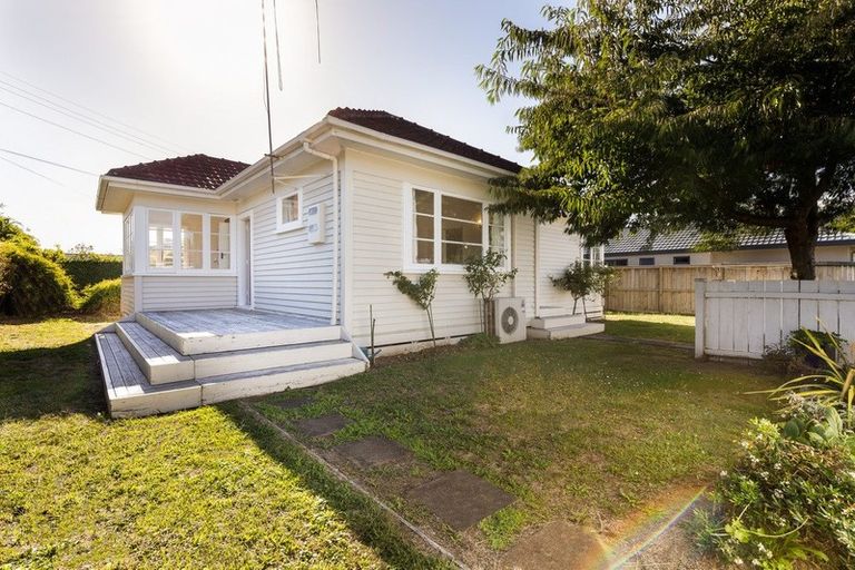 Photo of property in 127b Williams Street, Cambridge, 3434