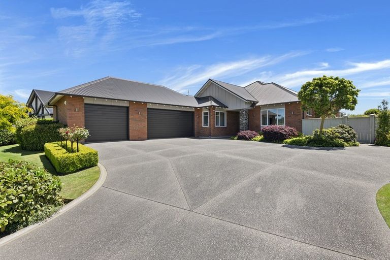 Photo of property in 9 Rossington Drive, West Melton, 7618