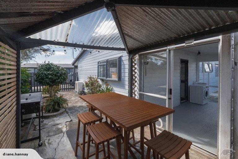 Photo of property in 44b Seaforth Avenue, Milson, Palmerston North, 4414