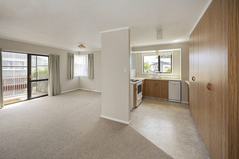 Photo of property in 52a Till Street, South Hill, Oamaru, 9400
