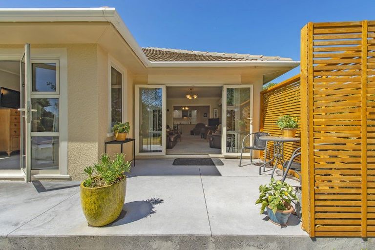 Photo of property in 60 Selwyn Street, Leeston, 7632