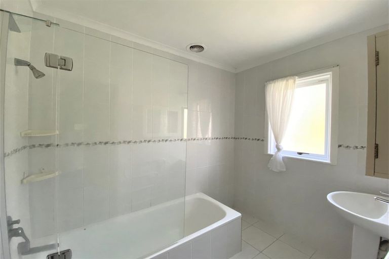 Photo of property in 9 Trafalgar Road, Milford, Auckland, 0620