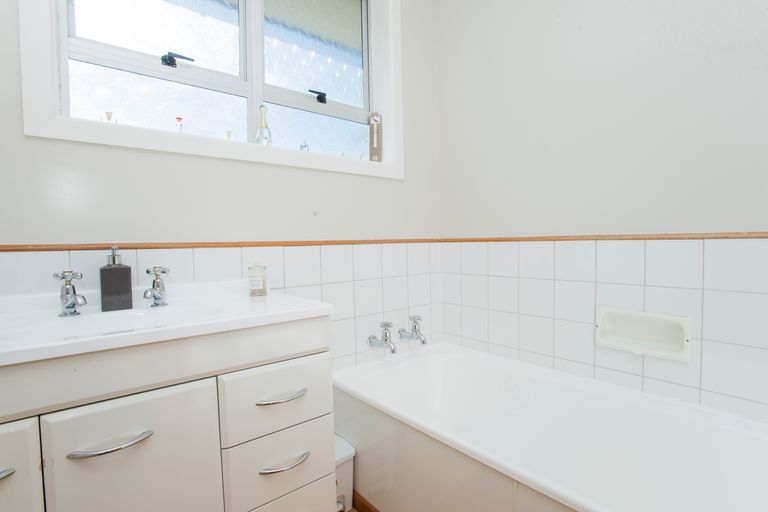 Photo of property in 9 Mason Street, Riverdale, Gisborne, 4010