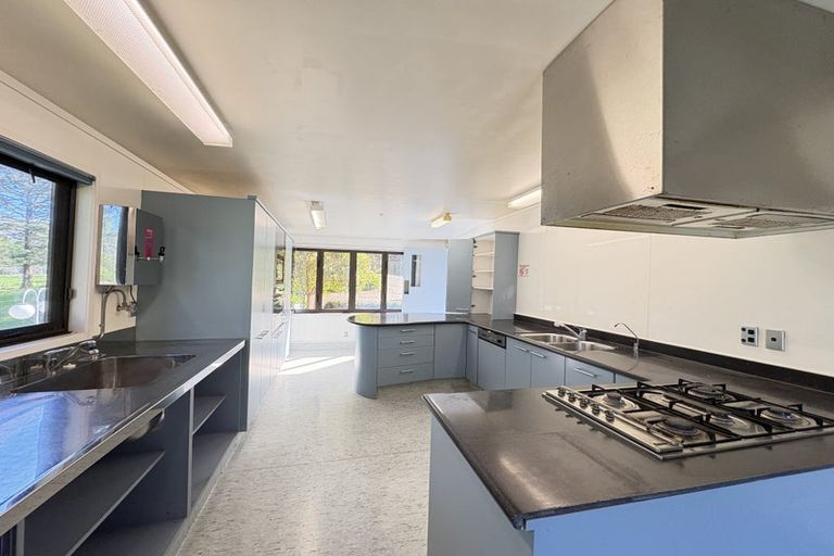 Photo of property in 123 Pomona Road, Kumeu, 0891