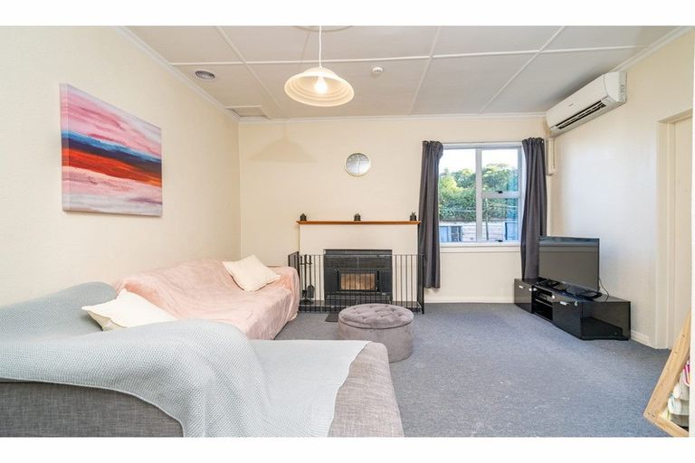 Photo of property in 51 Manapouri Street, Ravensbourne, Dunedin, 9022