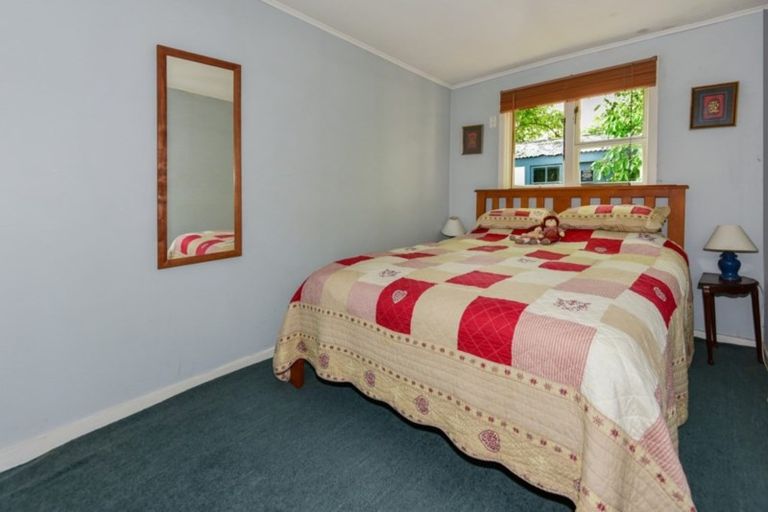 Photo of property in 340 Whitecliffs Road, Whitecliffs, Coalgate, 7673