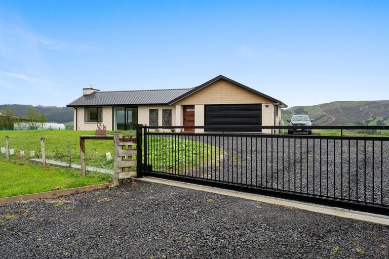 Photo of property in 116 Baker Road, Clarendon, Outram, 9073