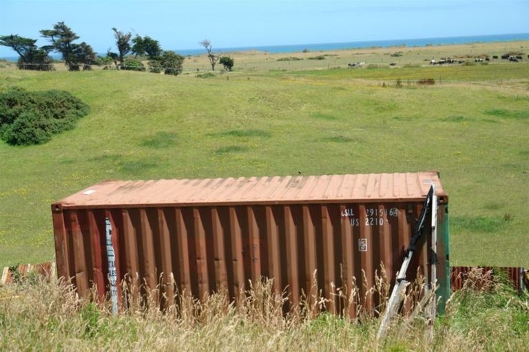 Photo of property in 23 Middlesex Street, Patea, 4520