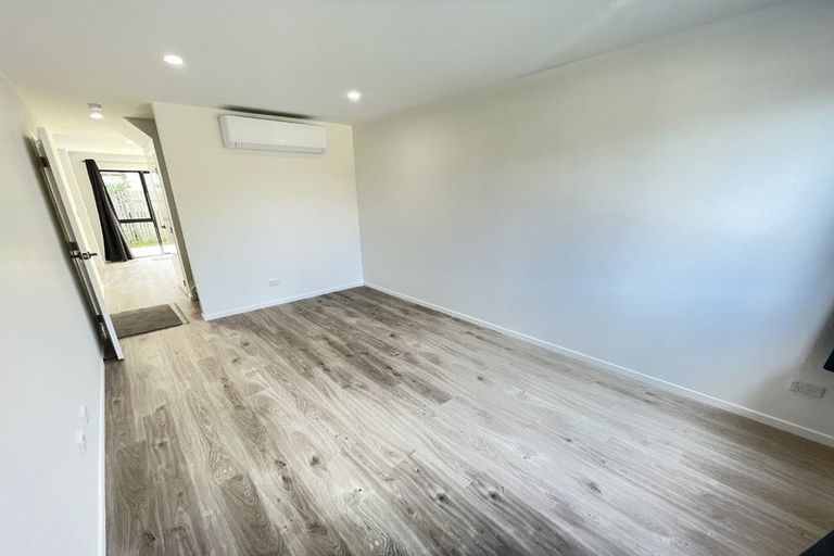 Photo of property in 5/61 East Street, Papakura, 2110