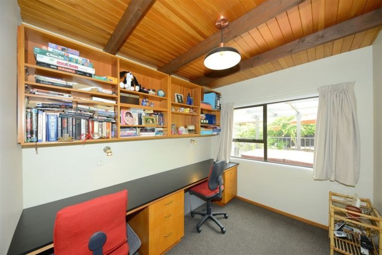 Photo of property in 27 Strathean Avenue, Avonhead, Christchurch, 8042