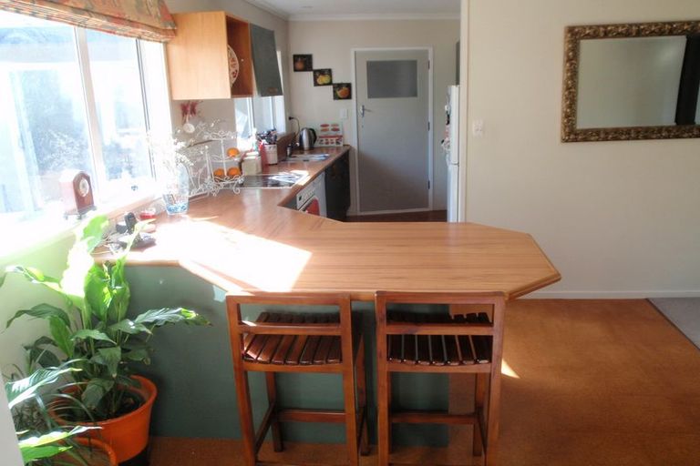 Photo of property in 42 Carter Crescent, Awapuni, Palmerston North, 4412