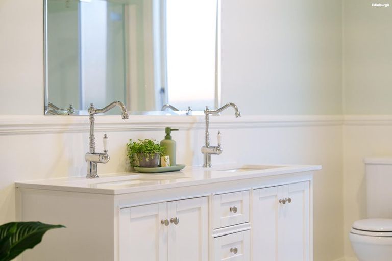 Photo of property in 77 Queens Drive, Saint Kilda, Dunedin, 9012