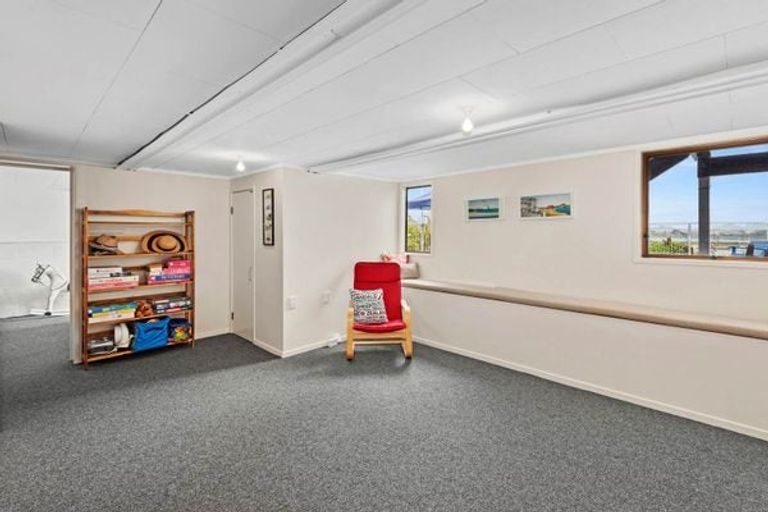 Photo of property in 78 West View Crescent, Onerahi, Whangarei, 0110