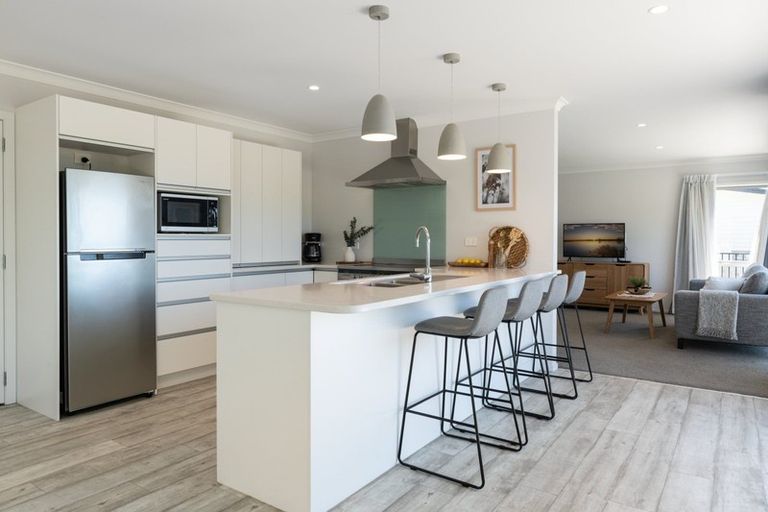 Photo of property in 14 Danny Place, Pyes Pa, Tauranga, 3112