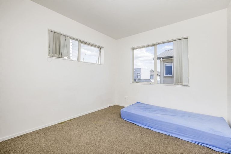 Photo of property in 104 Arion Road, Takanini, 2112