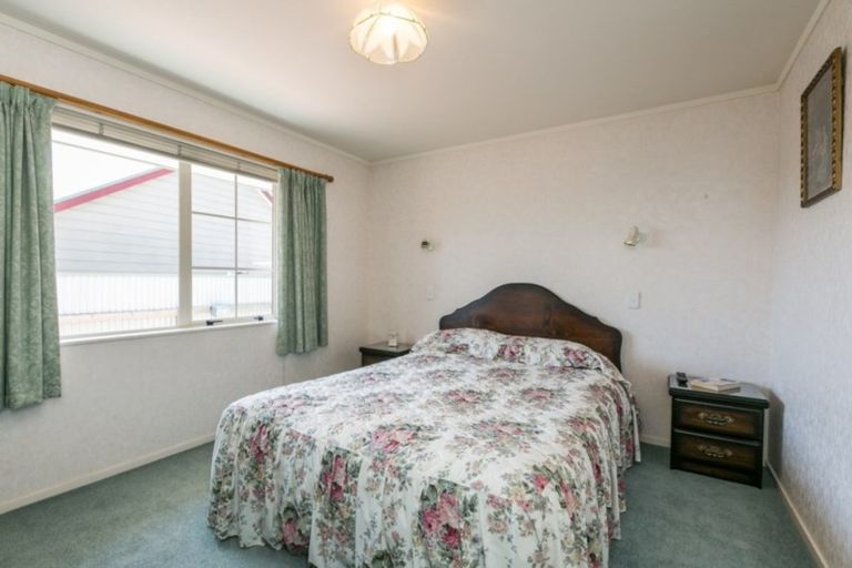 Photo of property in 3/406 Lyndon Road East, Hastings, 4122