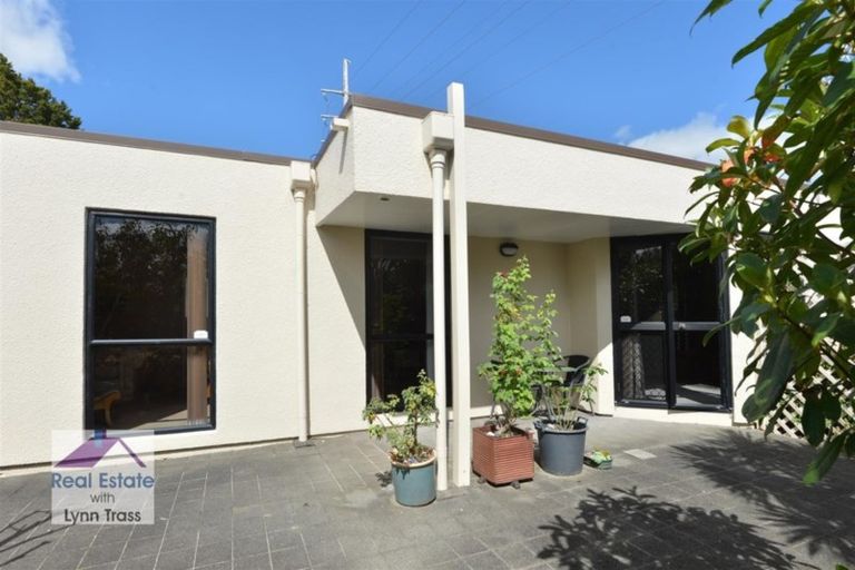 Photo of property in 42 Kiwi Avenue, Maunu, Whangarei, 0110