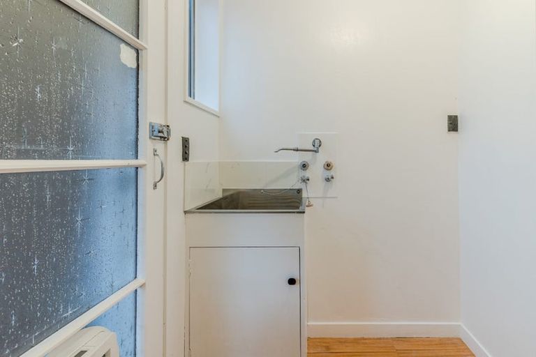 Photo of property in 66d Neville Street, South Dunedin, Dunedin, 9012