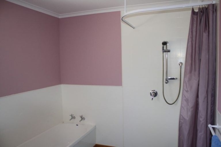 Photo of property in 22 Hannah Place, Holmes Hill, Oamaru, 9401
