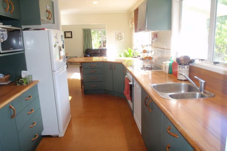 Photo of property in 42 Carter Crescent, Awapuni, Palmerston North, 4412