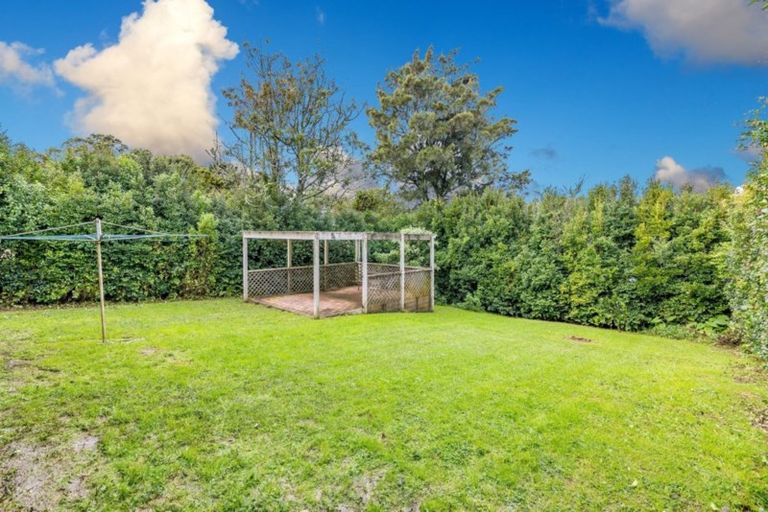 Photo of property in 27 Compton Street, Hillcrest, Auckland, 0627