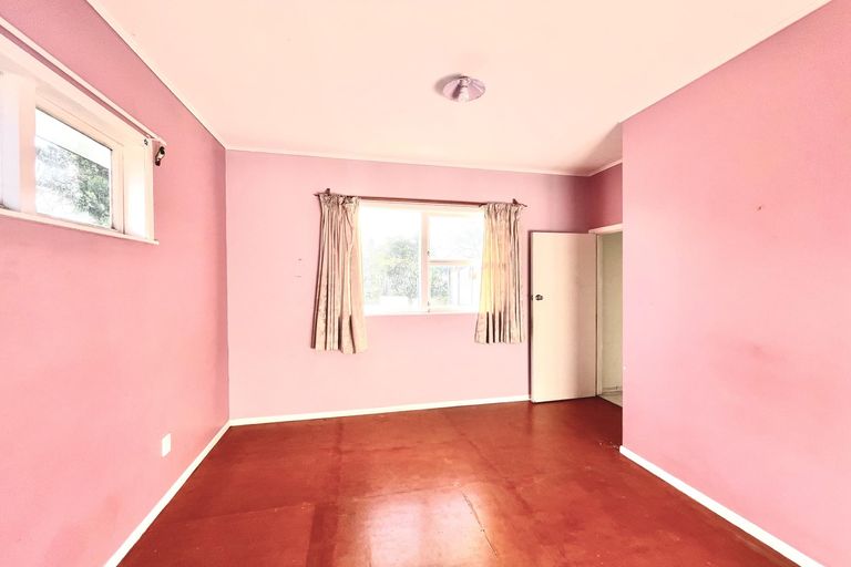 Photo of property in 27 Landscape Road, Papatoetoe, Auckland, 2025