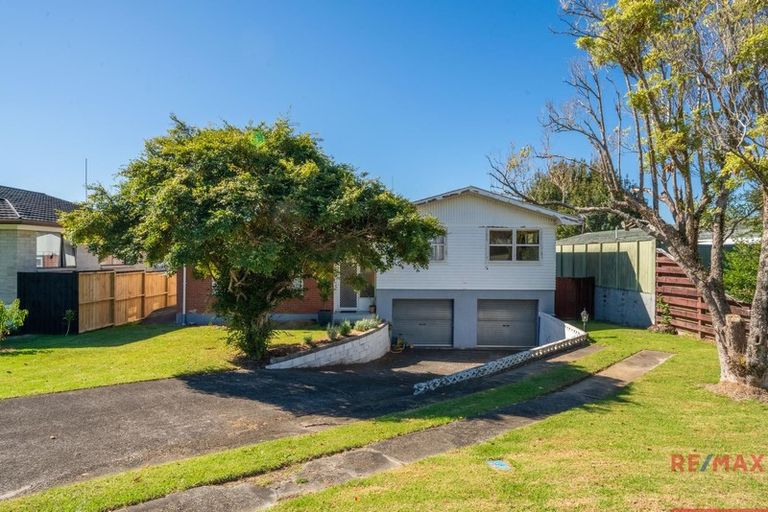 Photo of property in 400 Great South Road, Opaheke, Papakura, 2113
