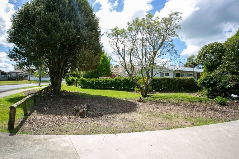 Photo of property in 234 Shakespeare Street, Leamington, Cambridge, 3432