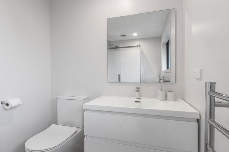 Photo of property in 4/104a Idris Road, Bryndwr, Christchurch, 8052