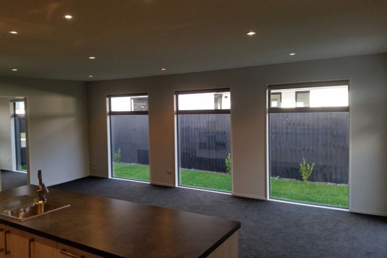 Photo of property in 8 Urihia Street, Marshland, Christchurch, 8083