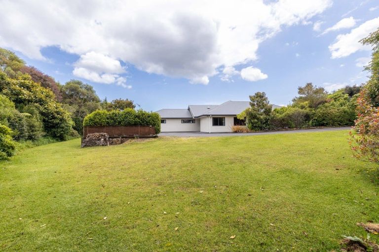 Photo of property in 11a Montrose Place, Highlands Park, New Plymouth, 4312