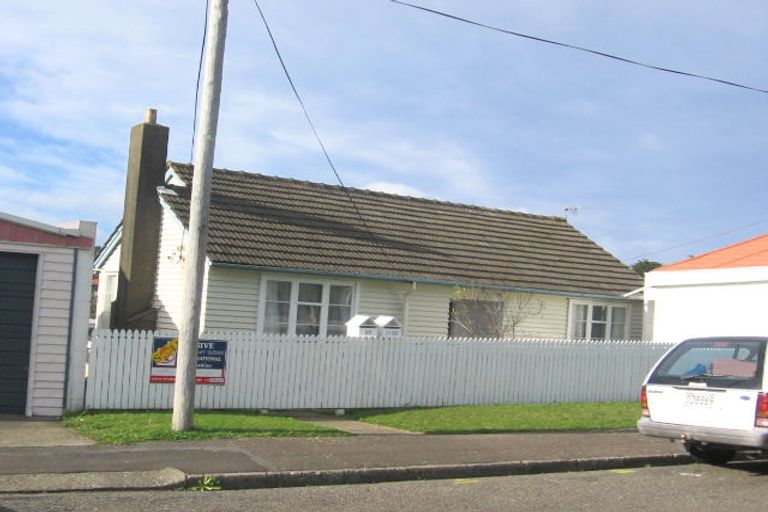 Photo of property in 22 Fisher Street, Johnsonville, Wellington, 6037