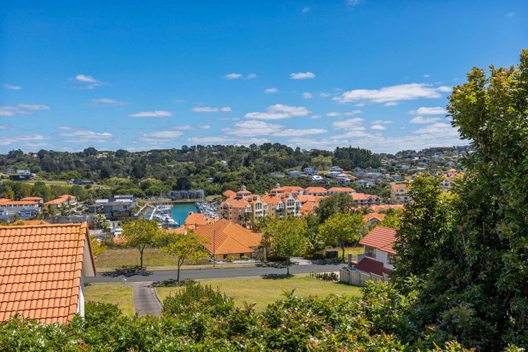 Photo of property in 34 Nautilus Drive, Gulf Harbour, Whangaparaoa, 0930