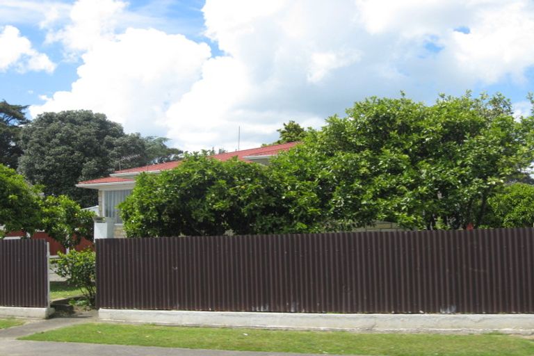 Photo of property in 5 Garth Place, Manurewa, Auckland, 2102