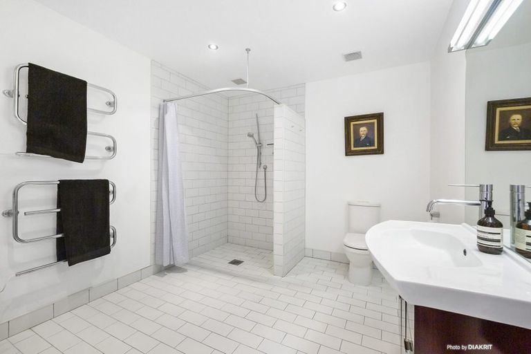 Photo of property in 382 The Esplanade, Island Bay, Wellington, 6023
