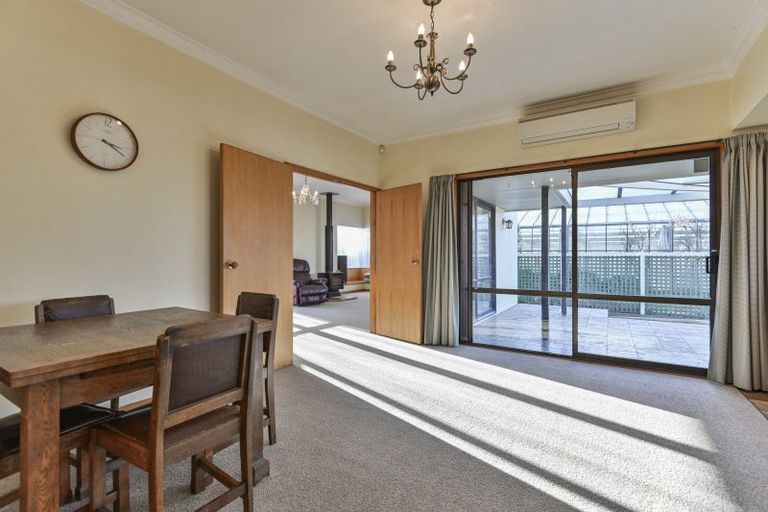 Photo of property in 39 Main Rd Clive, Clive, 4102