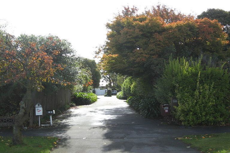 Photo of property in 2/94a Maidstone Road, Ilam, Christchurch, 8041