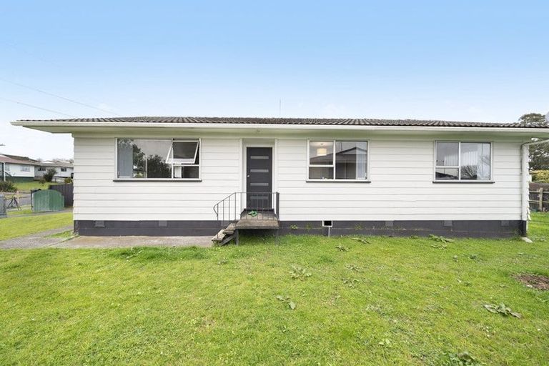 Photo of property in 16 Palermo Place, Clover Park, Auckland, 2023
