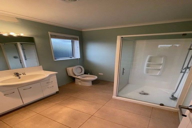 Photo of property in 16 O'dea Place, Burnside, Christchurch, 8053