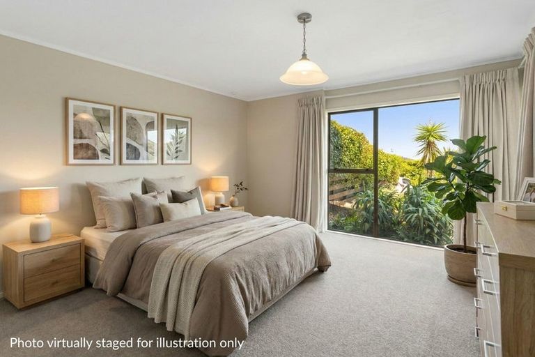 Photo of property in 3/22 Mariposa Crescent, Birkenhead, Auckland, 0626