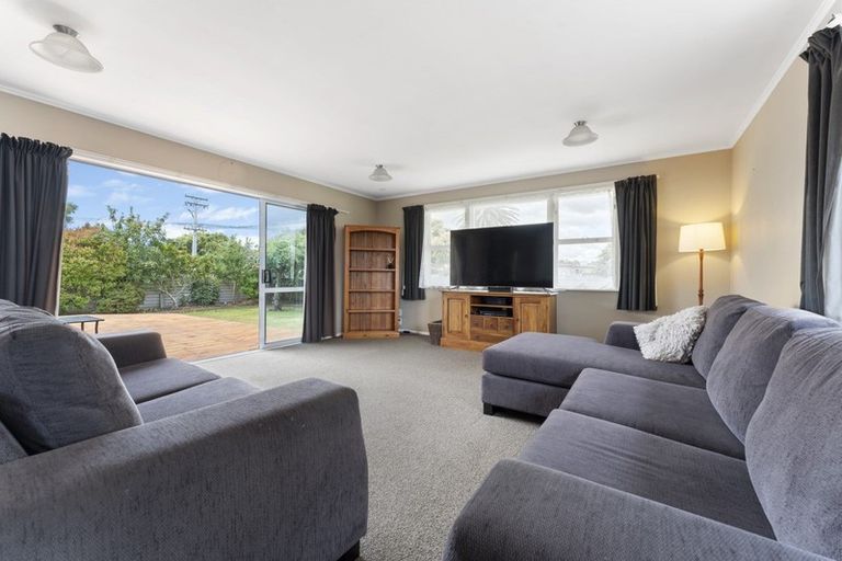 Photo of property in 24 Hunter Street, Normanby, Hawera, 4614
