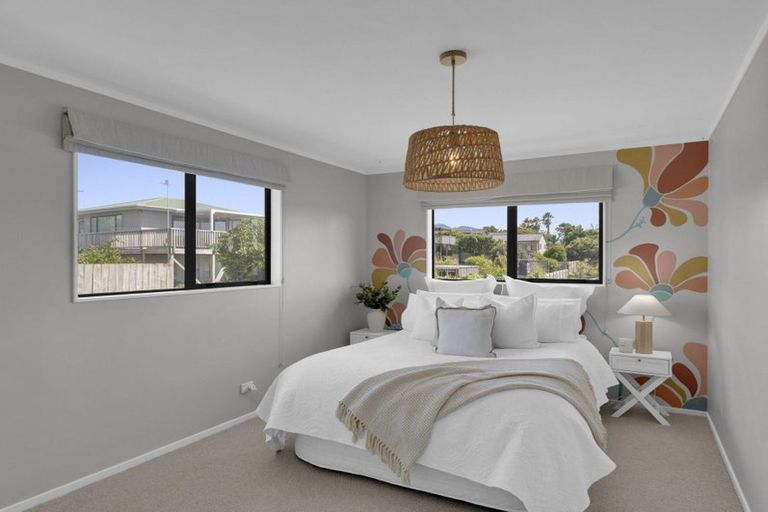 Photo of property in 8 Taipari Avenue, Raglan, 3225