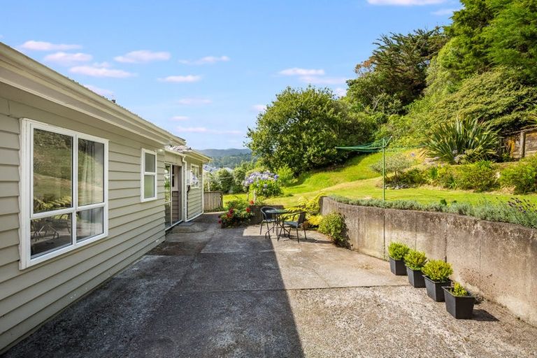 Photo of property in 34 Bledisloe Crescent, Wainuiomata, Lower Hutt, 5014