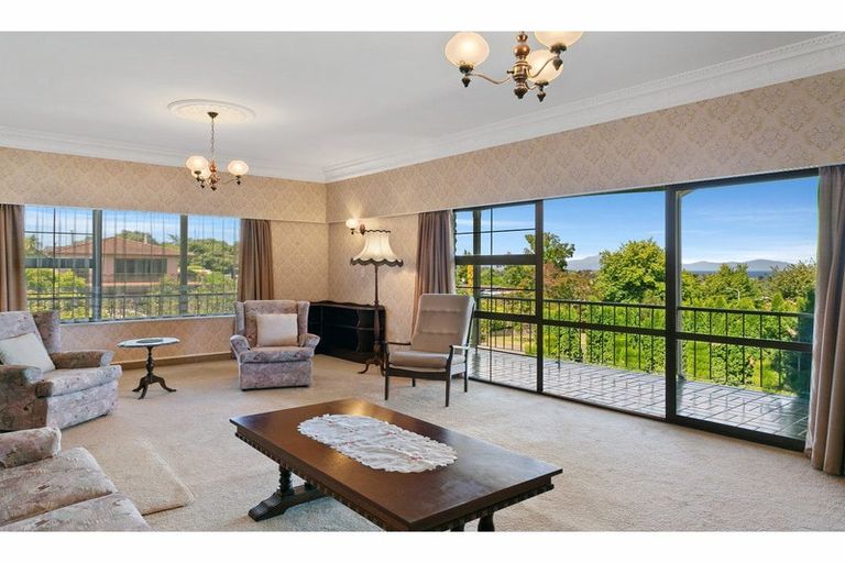 Photo of property in 62 Harvey Street, Waipahihi, Taupo, 3330