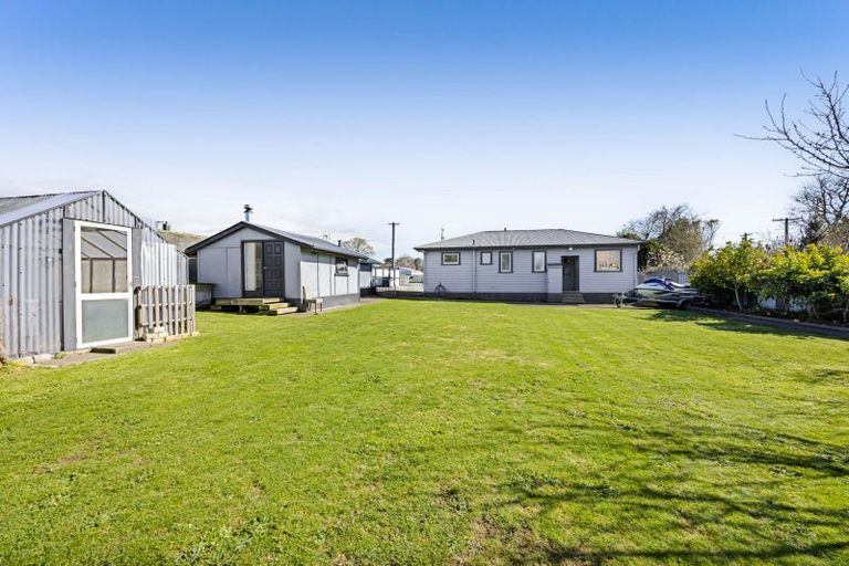 Photo of property in 43 Celia Street, Stratford, 4332