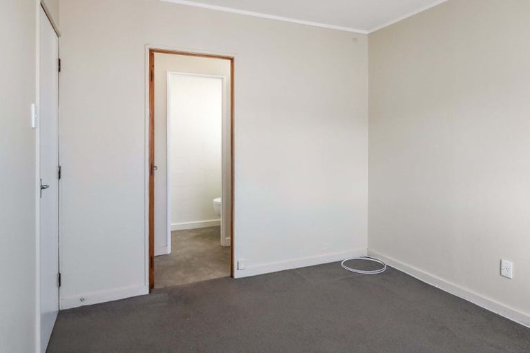Photo of property in 1341 High Street, Taita, Lower Hutt, 5011